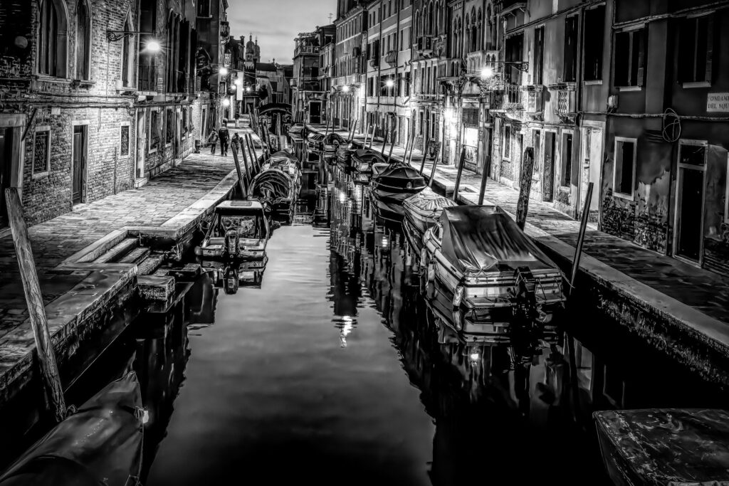 Venetian Canal in Black and White DSF4440